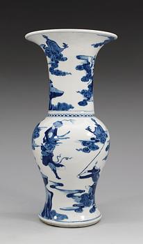 A blue and white Kangxi style vase, late Qing dynasty (1644-1912).