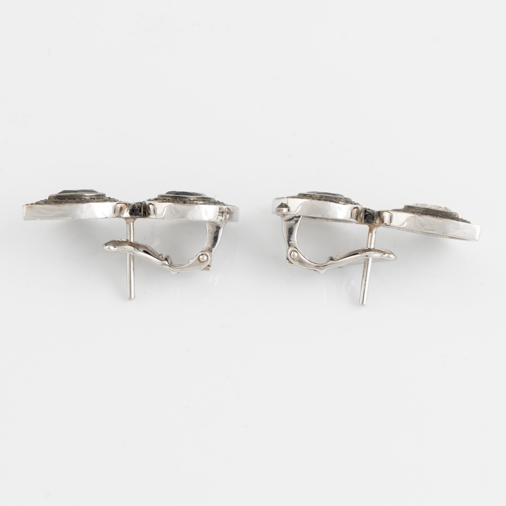 Crow's nest jewels, örhängen, ett par, vitguld droppslipad diamant och svarta diamanter.