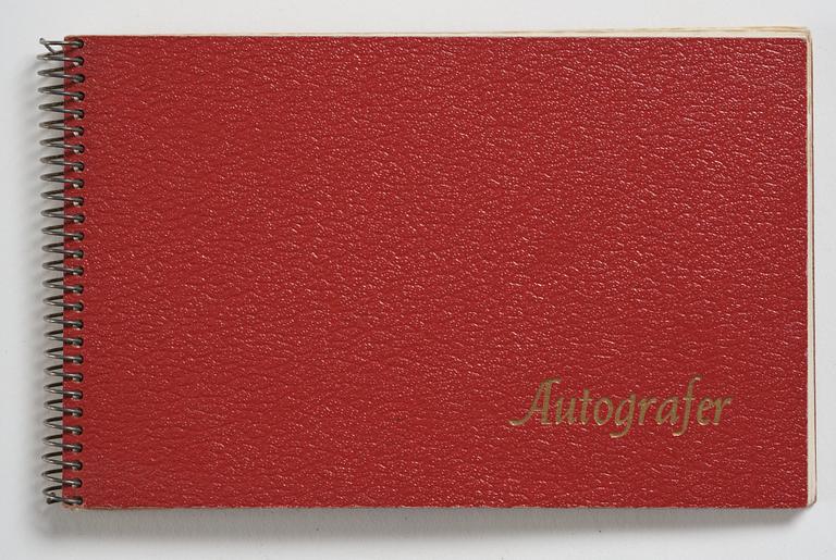 Lotte Laserstein, 10 små skissblock med teckningar.