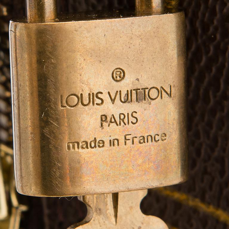 Louis Vuitton, A Monogram Canvas Alma Handbag.
