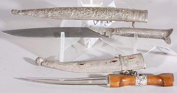 PARTI ORIENTALISKA DOLKAR, 4 st. 1800/1900-tal.