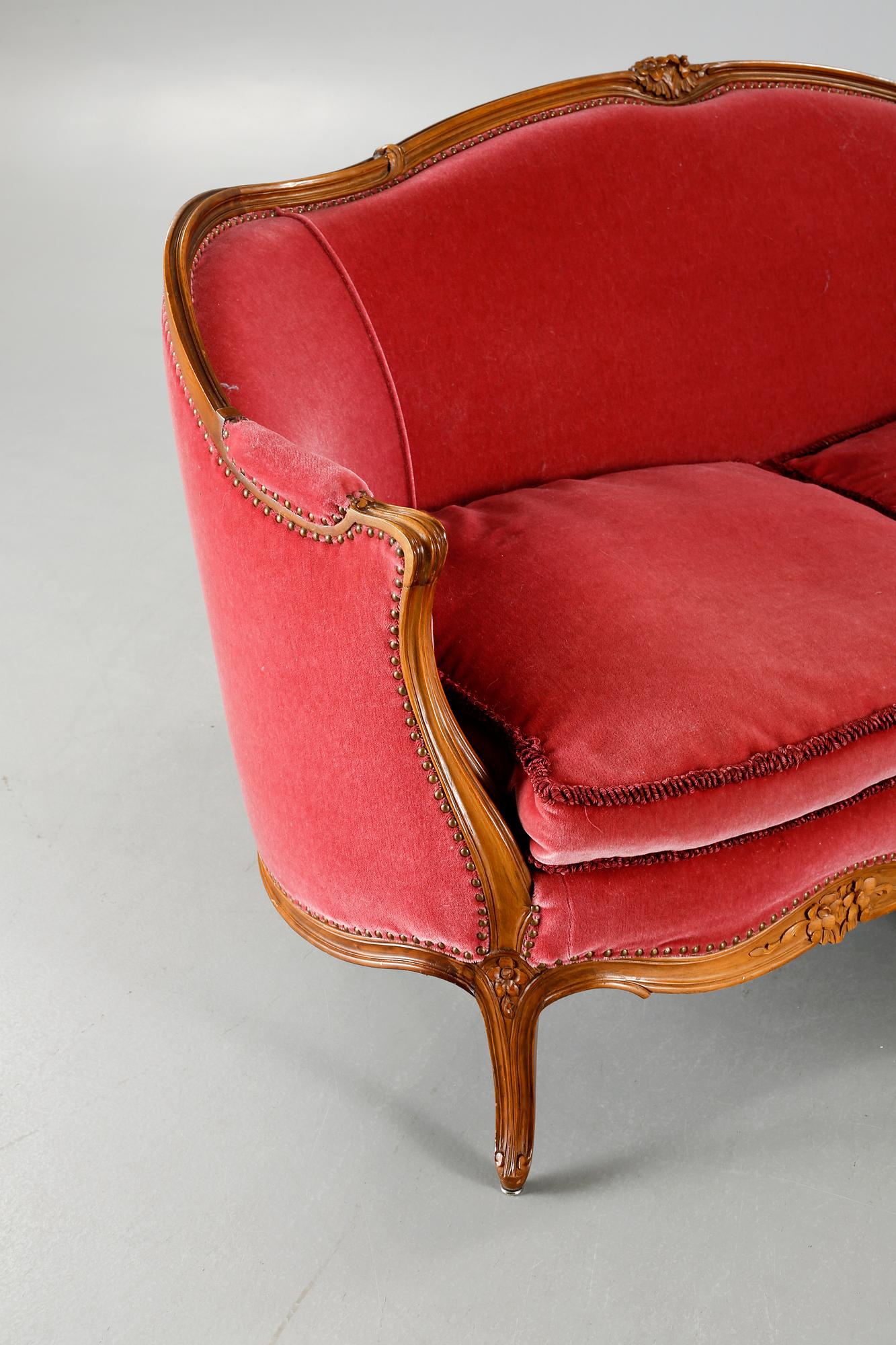 A sofa in the style of rococo by Lani, Malmö, second half of the 20th century.