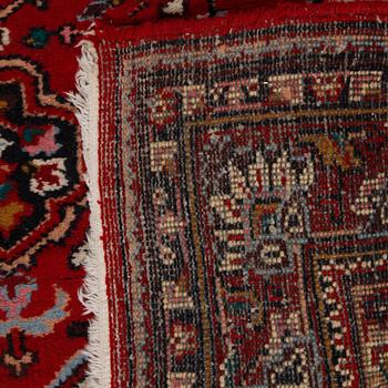 MATTA, Hamadan, ca 200 x 136 cm.