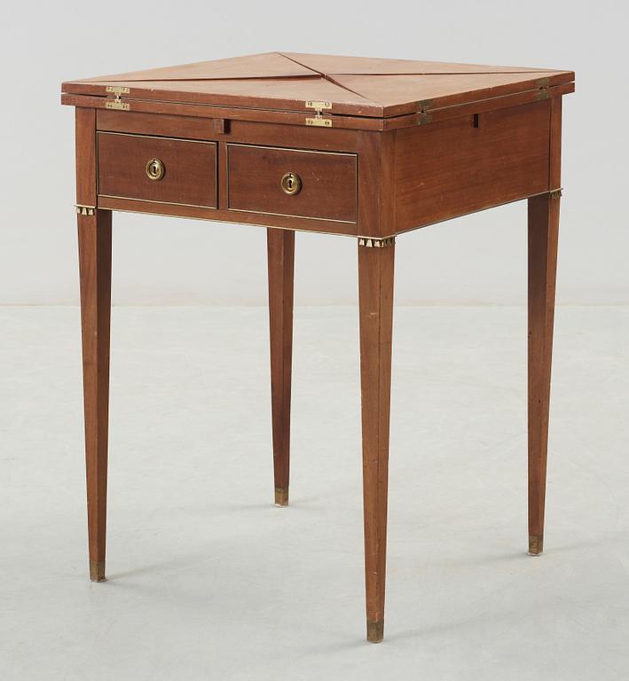 SPELBORD, gustaviansk stil, 1900-talets första hälft.