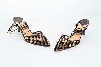 SKOR, "Cabaret", Louis Vuitton.