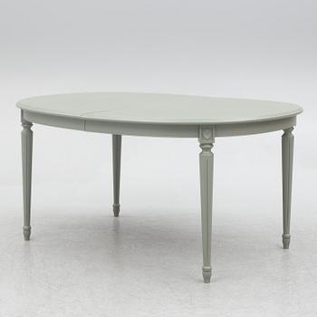 Dining table, with 2 armchairs and 6 chairs, Gustavian style, late 20th century.