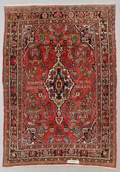 MATTA, orientalisk, old. Ca 272 x 190 cm.