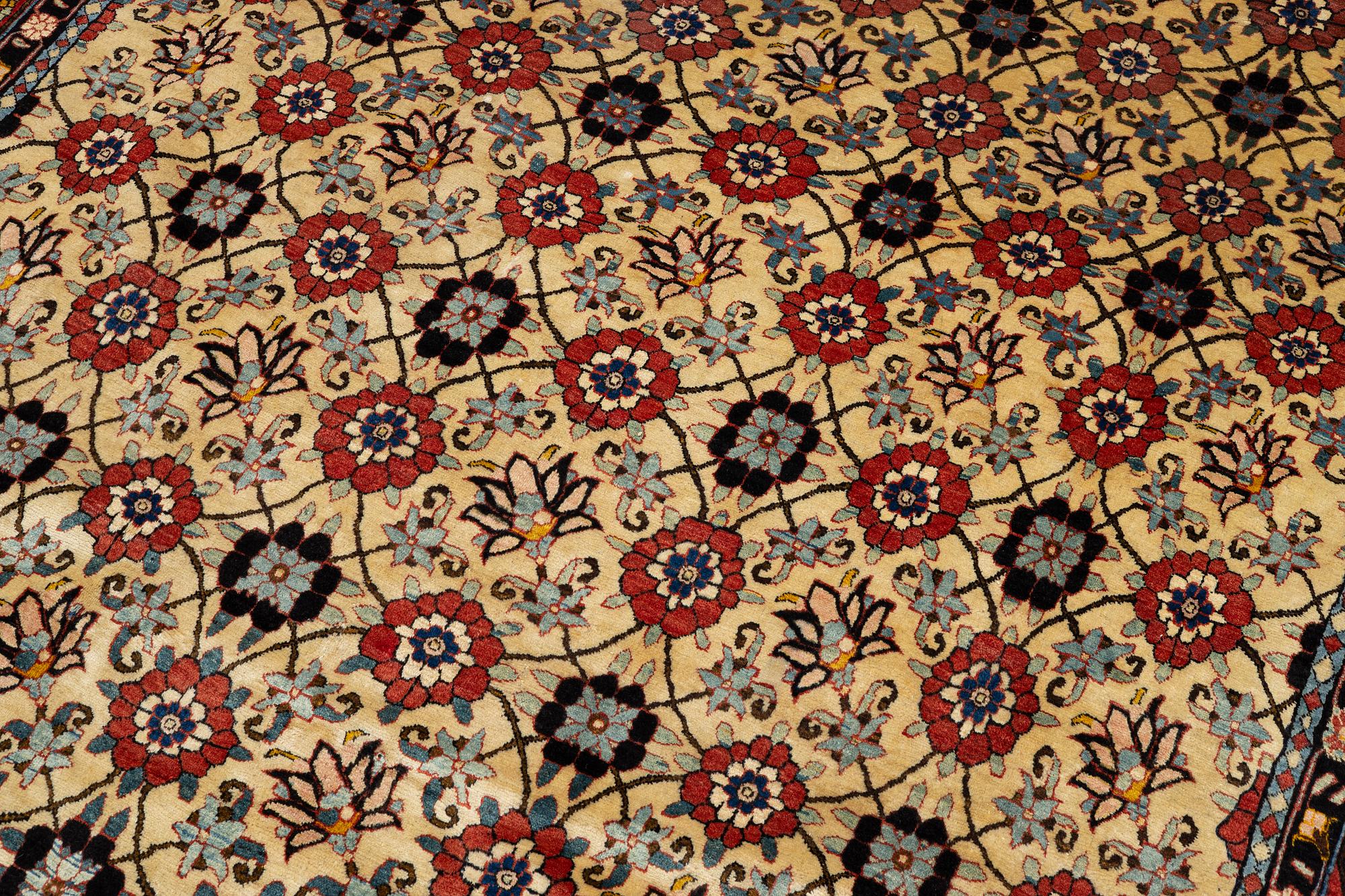 Matta old Veramin, ca 320 x 206 cm.