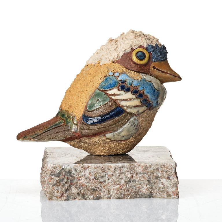 Tyra Lundgren, a stoneware sculpture of a bird, Sweden 1977.