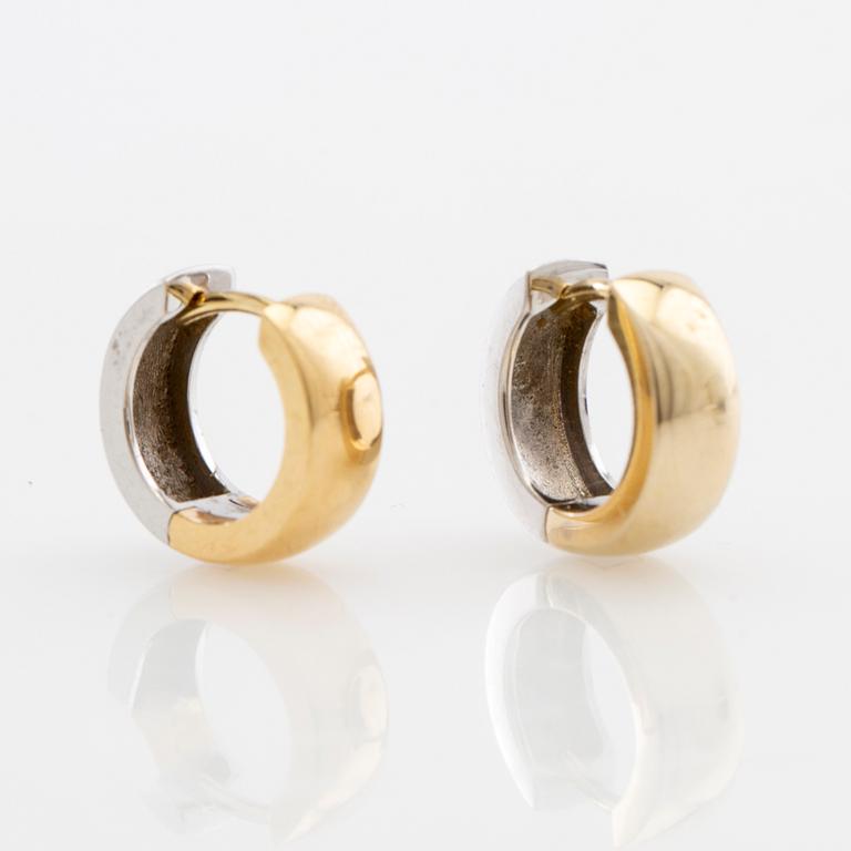 Earrings Hoops a pair of 18K white and red gold.