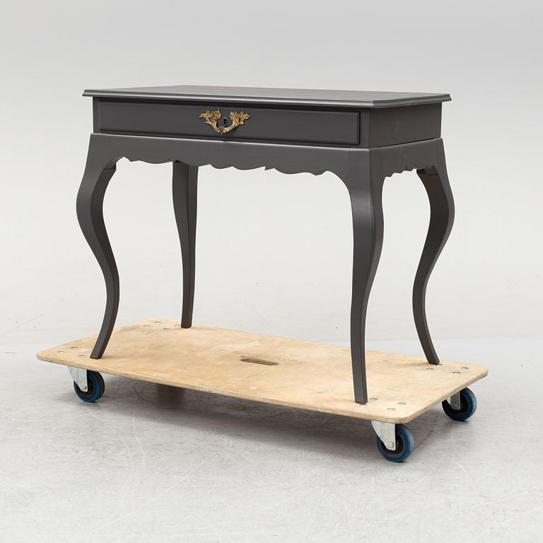 A rococo style desk, 20th Century.