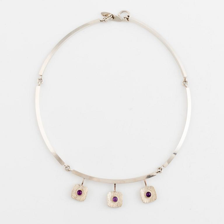 Arvo Saarela, silver and cabocon cut amethyst necklace.