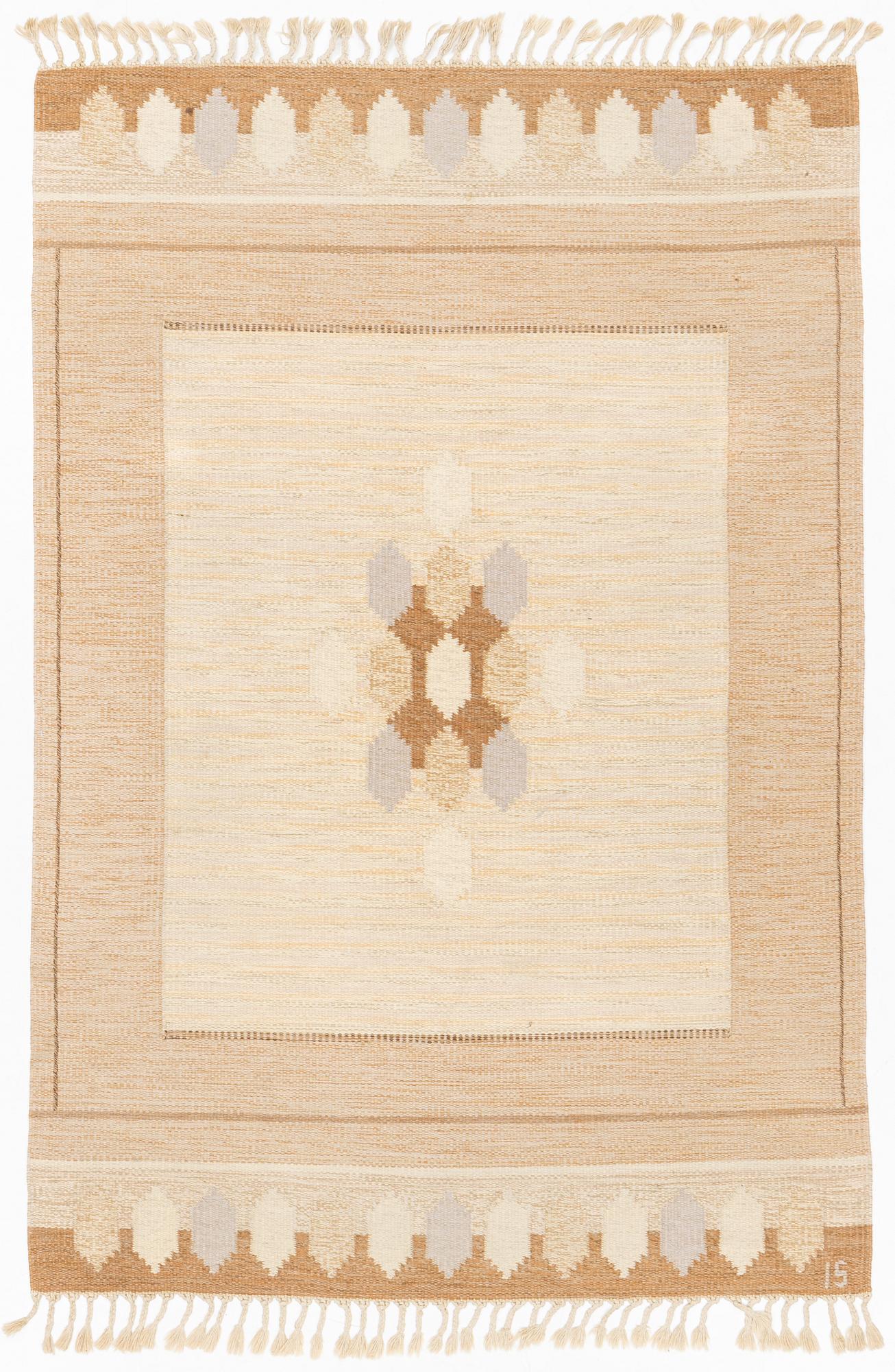Ingegerd Silow, a flat weave carpet, signed IS, ca 245 x 165 cm.