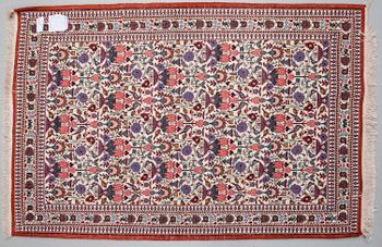 MATTA, Veramin, Iran. Ca 158x107 cm.