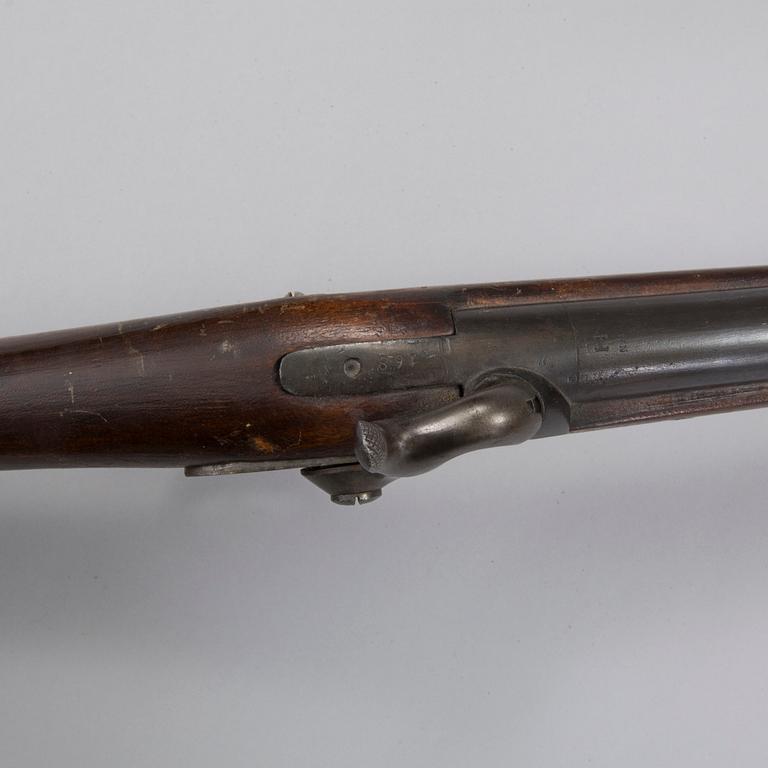 FLINTLÅSGEVÄR, Sverige, 1800-talets början.