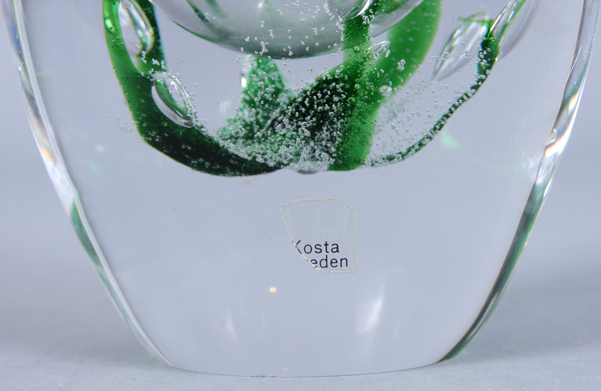 VAS, glas, Vicke Lindstrand, Kosta, sign.