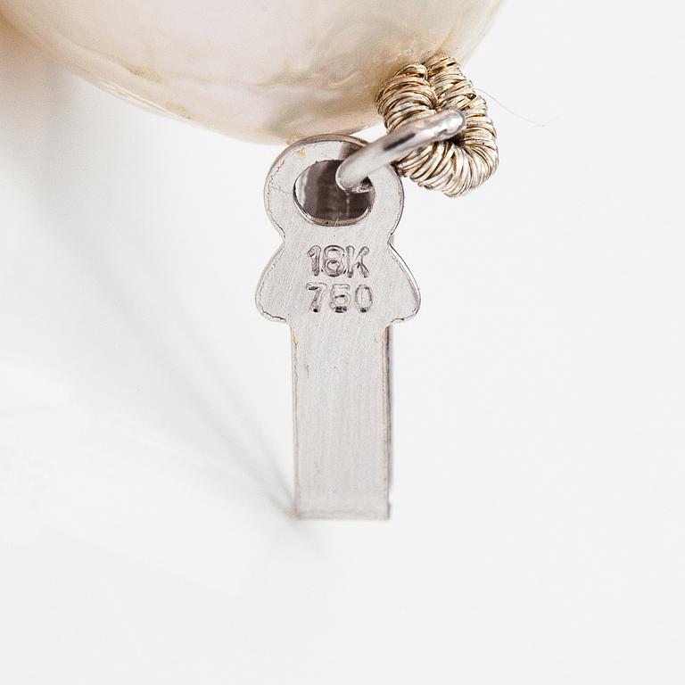 Pärlcollier, odlade pärlor och agatpärlor, 18K vitguld.