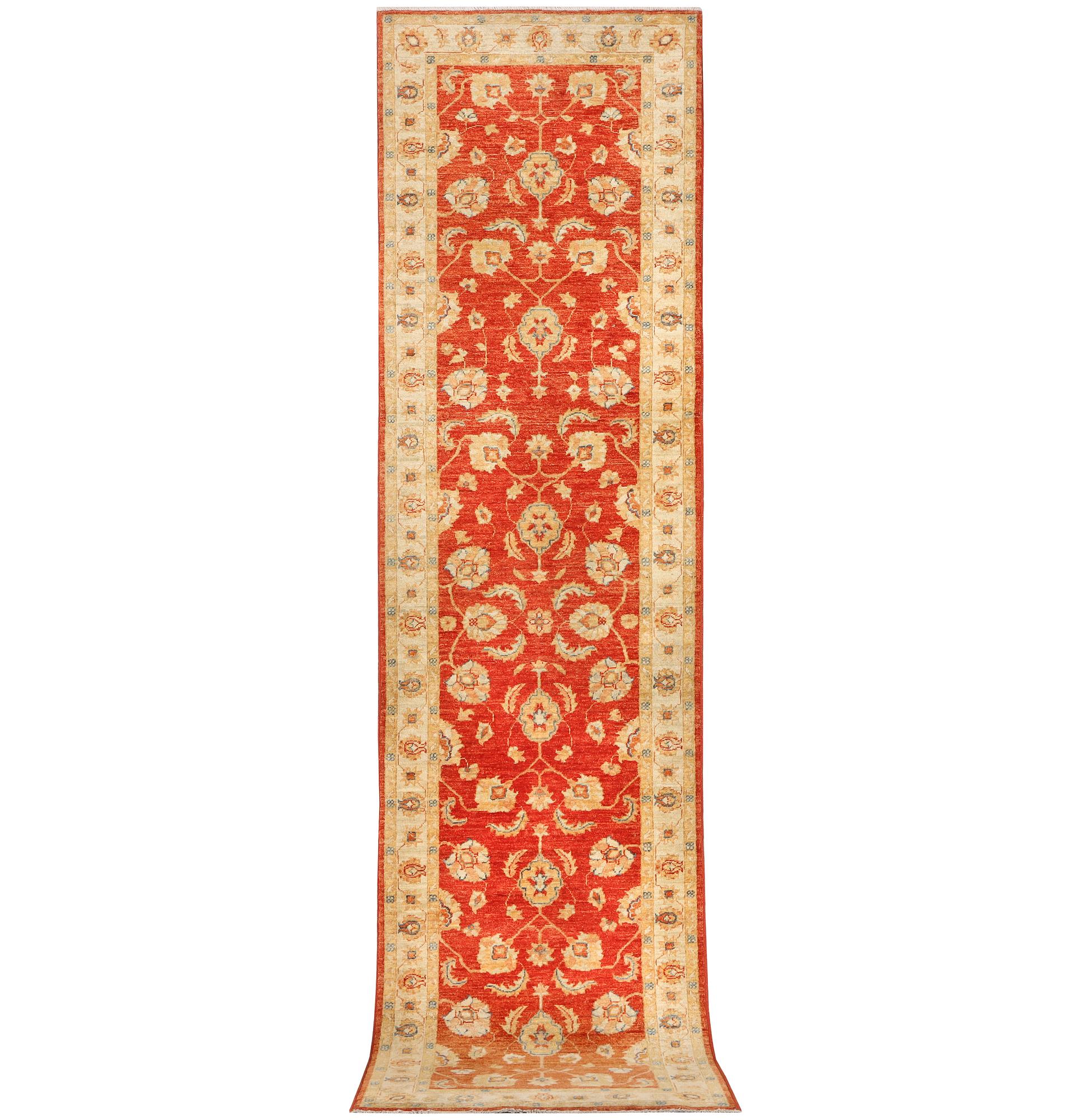 A Ziglar Design runner, c. 345 x 80 cm.