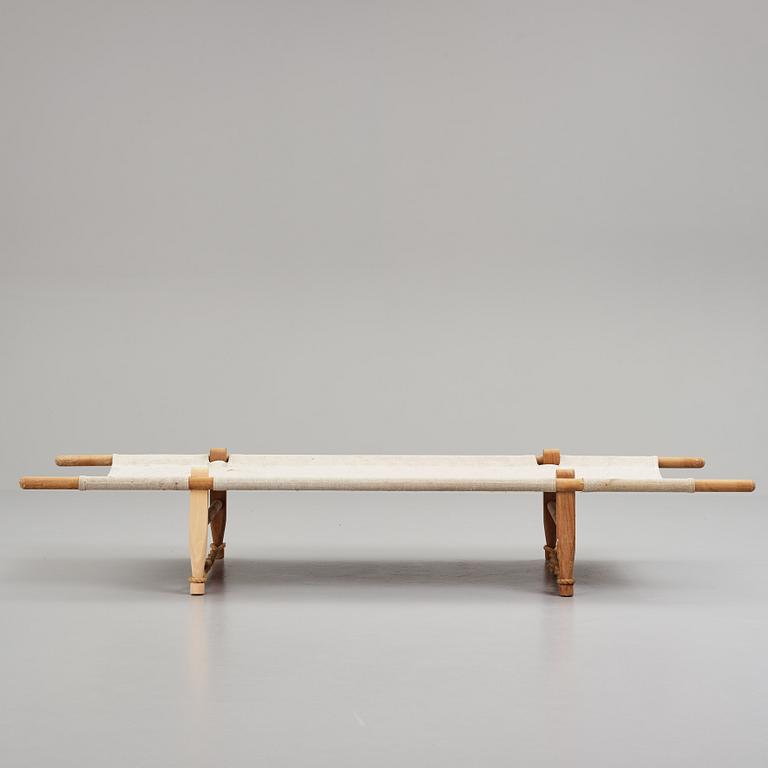 Ole Gjerløv–Knudsen, daybed, 'OGK', Skovshoved Møbelfabrik, Denmark.
