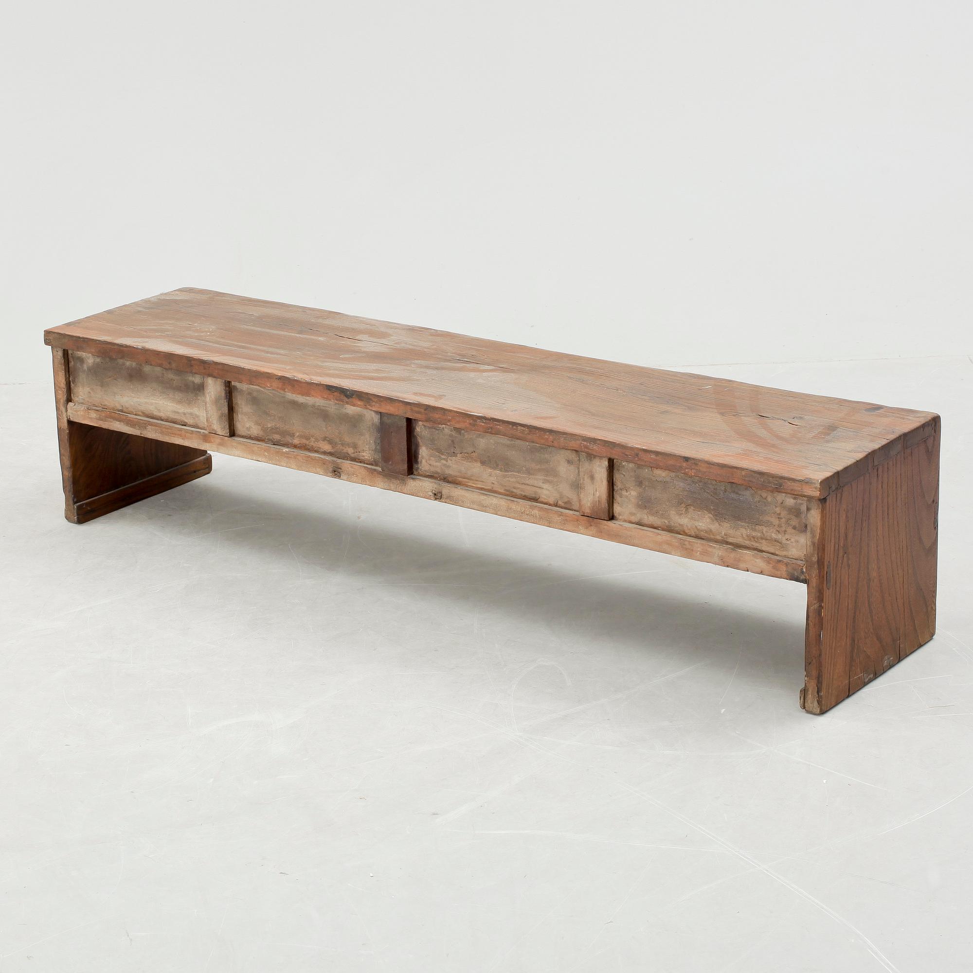 SIDEBOARD, Kina, 1800-talets mitt.