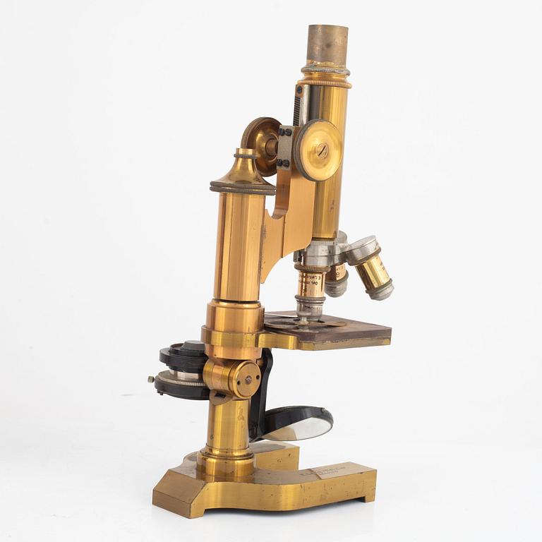 E. Leitz Wetzlar, a brass microscope, circa 1900.