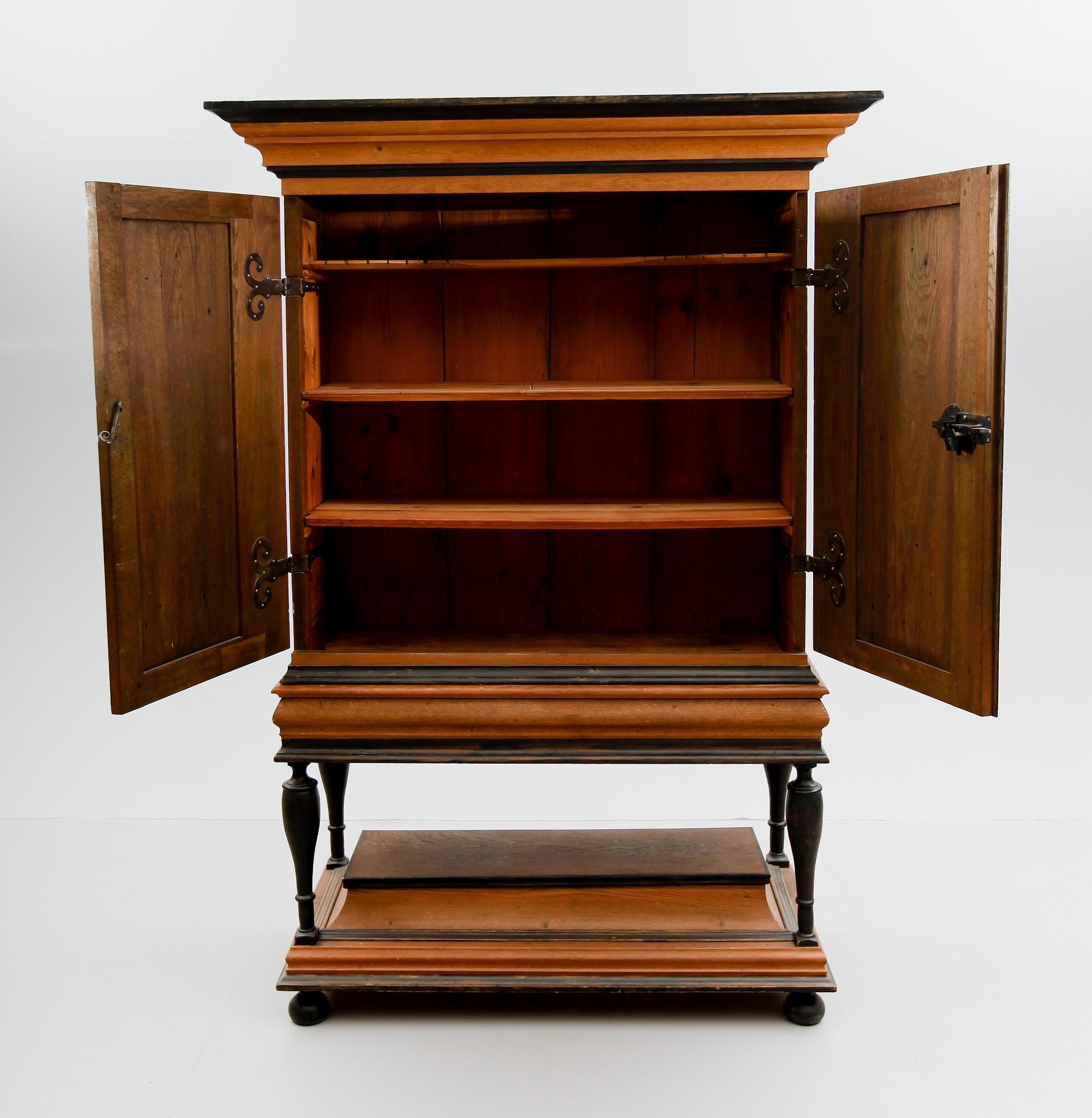 SKÅP, barock, 1700-tal.