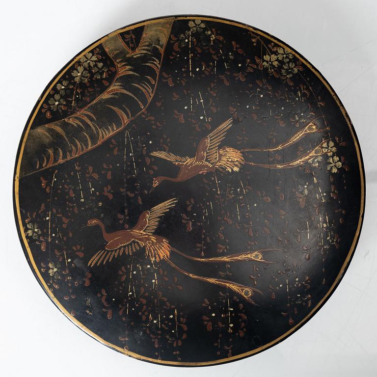 Kabaret i ask med lock, porslin och lack, Japan, tidigt 1900-tal.