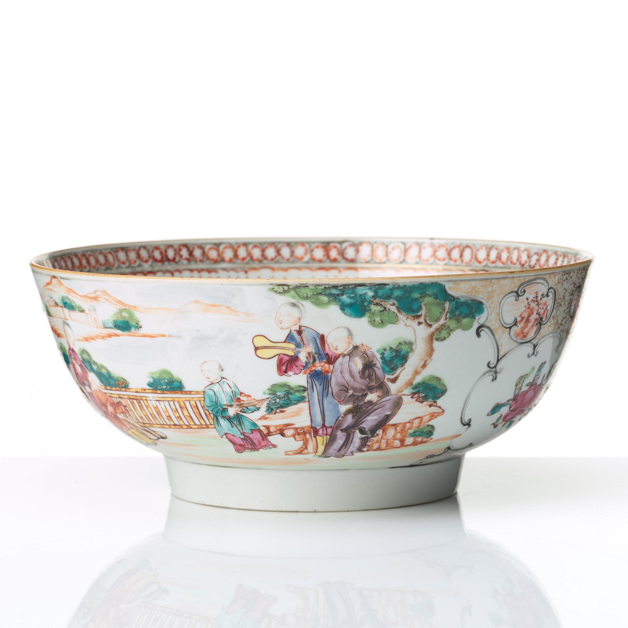 BÅLSKÅL, kompaniporslin. Qingdynastin, Qianlong (1736-95).