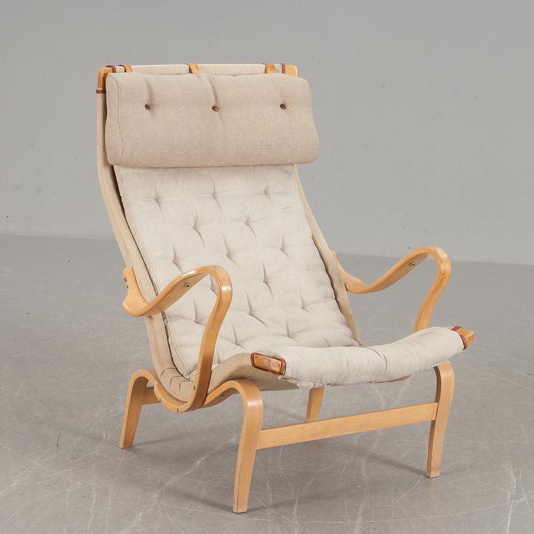 FÅTÖLJ, "Pernilla" Bruno Mathsson DUX, 1900-talets andra hälft.