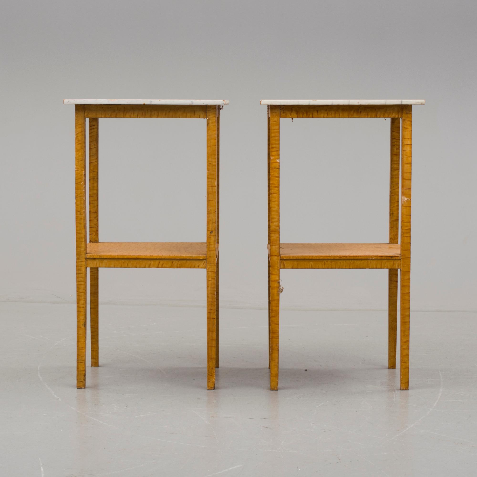 SÄNGBORD, ett par, 1900-talets första hälft.