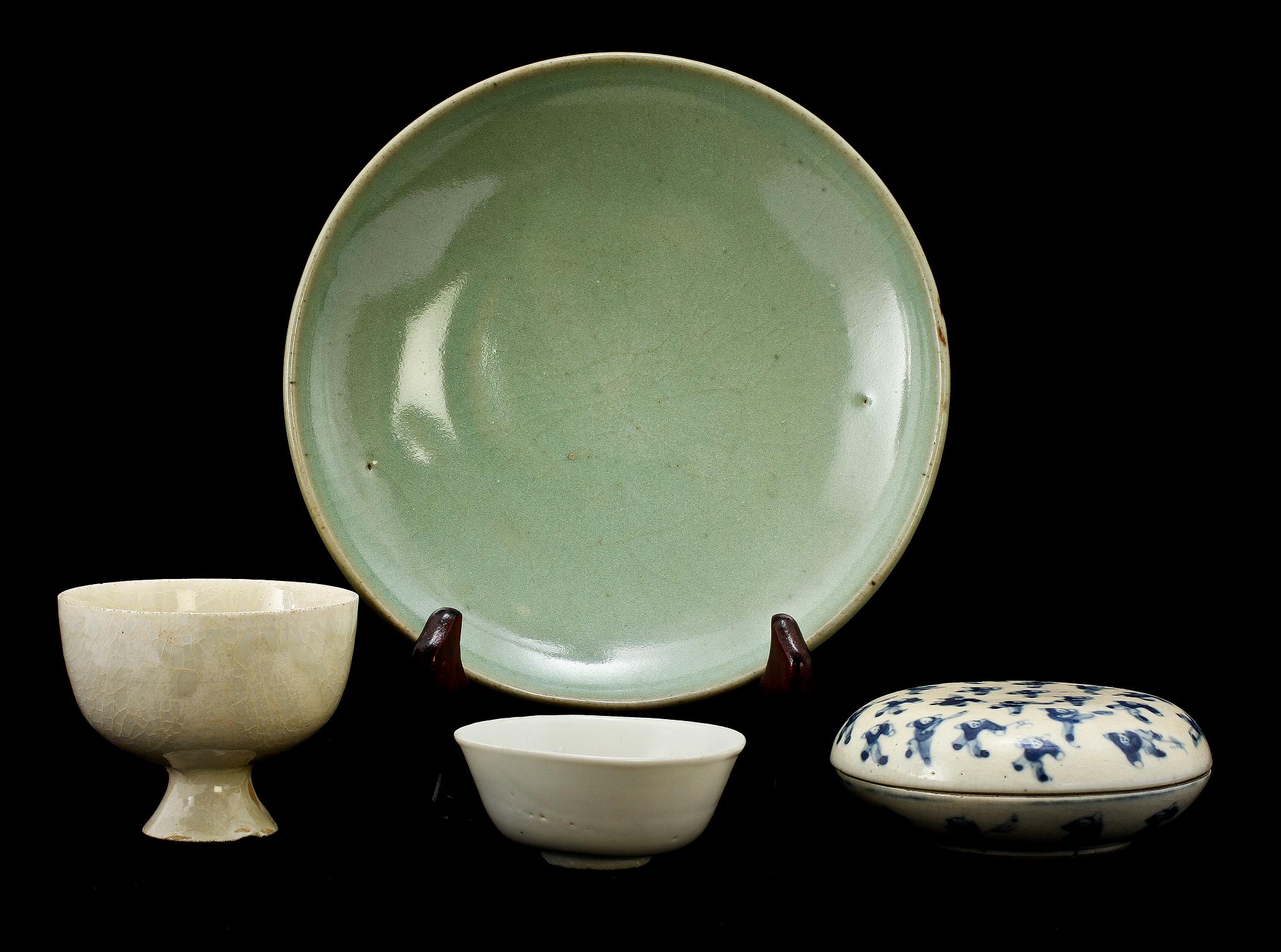 PARTI PORSLIN, 4 delar, Kina, 1800/1900-tal.