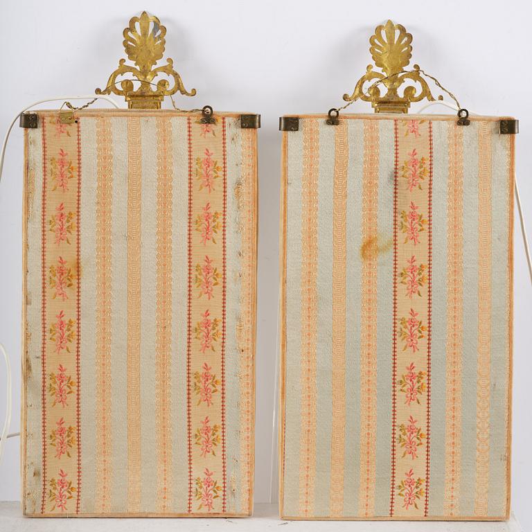 A pair of mirror sconces, 1910's/20's.