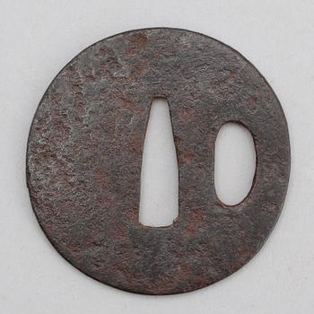 TSUBA, järn, Japan, antik.