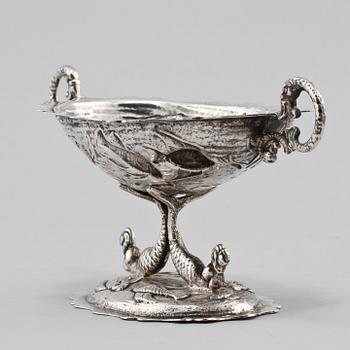 SKÅL PÅ FOT, silver, troligen Spanien, omkring 1900. Vikt 160 g.