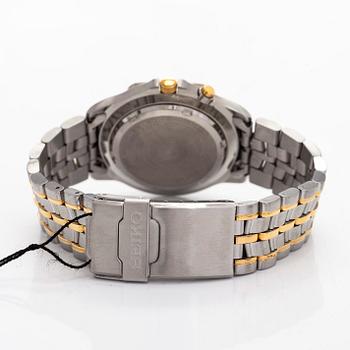 Seiko Kinetic -rannekello, 40 mm.