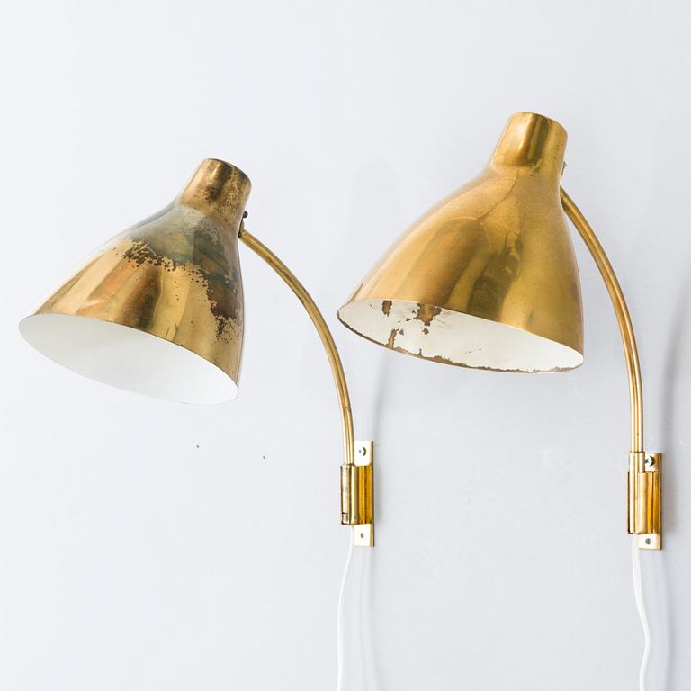 LISA JOHANSSON-PAPE, seinävalaisinpari, malli 3055, Stockmann Orno 1900-luvun puoliväli.