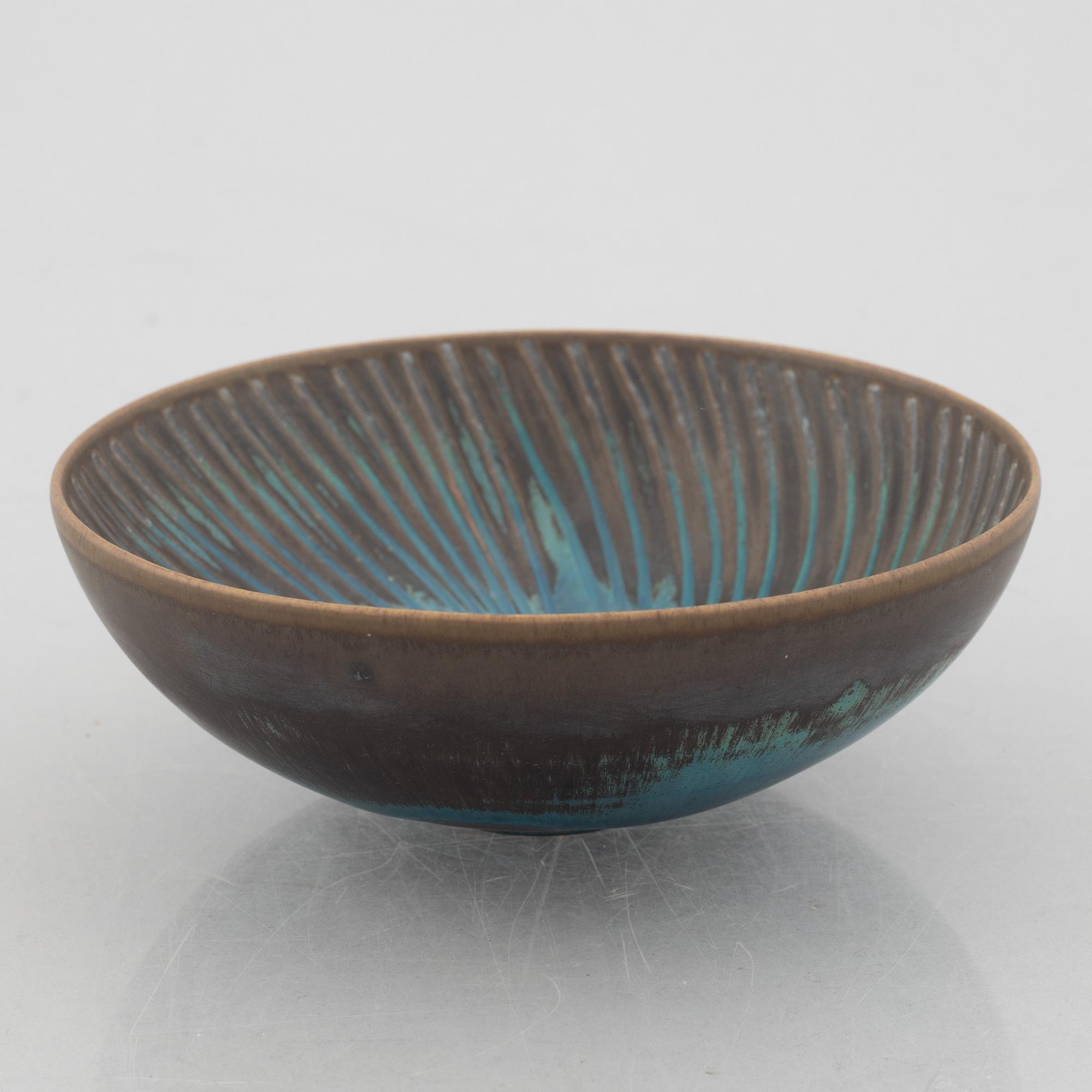 Stig Lindberg, a stoneware bowl, Gustavsbergs studio, Sweden 1958-59.