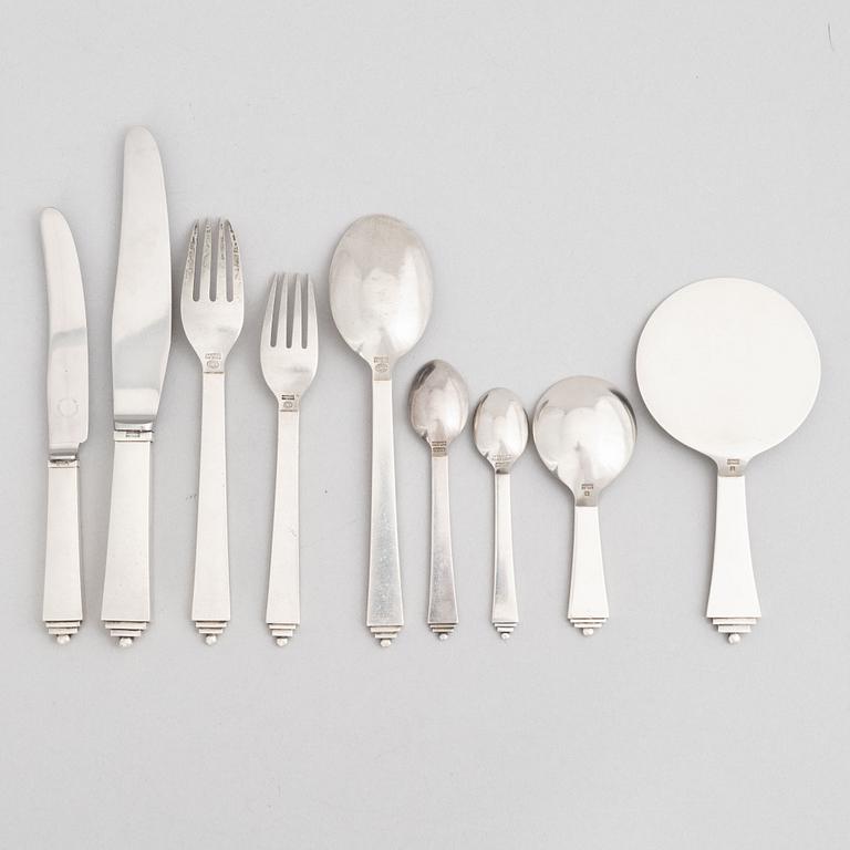 Harald Nielsen, 30 pieces of a "Pyramid" sterling silver flat wear set, Georg Jensen, Copenhagen, Denmark.