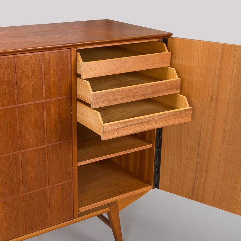 Kaappi, Tabergs möbler, Ruotsi 1960-luku.