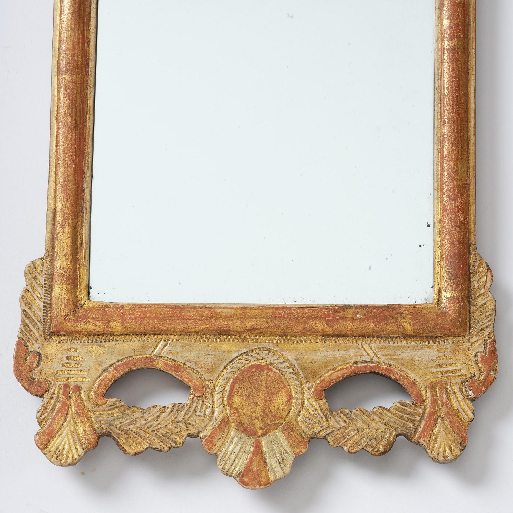 A Gustavian giltwood mirror by J. Falkengren (master in Jönköping 1776-1813).