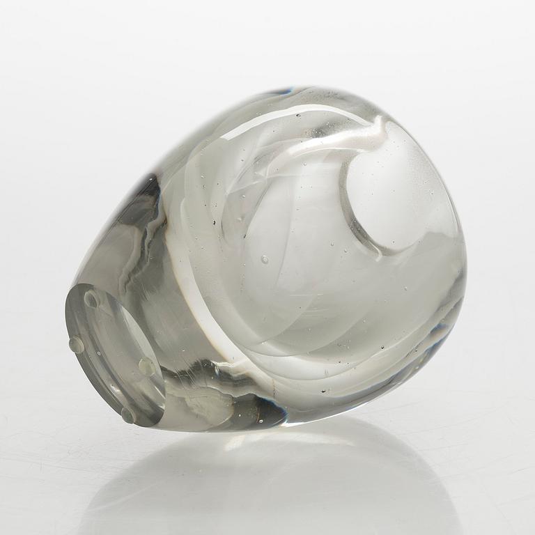 Gunnel Nyman, vas, modell "GN 33", Nuutajärvi Notsjö 1949 - 1951 osignerad.