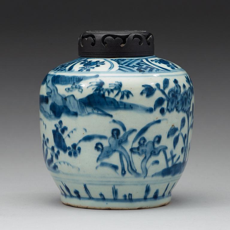 A blue and white jar, Ming dynasty, 17th Century.