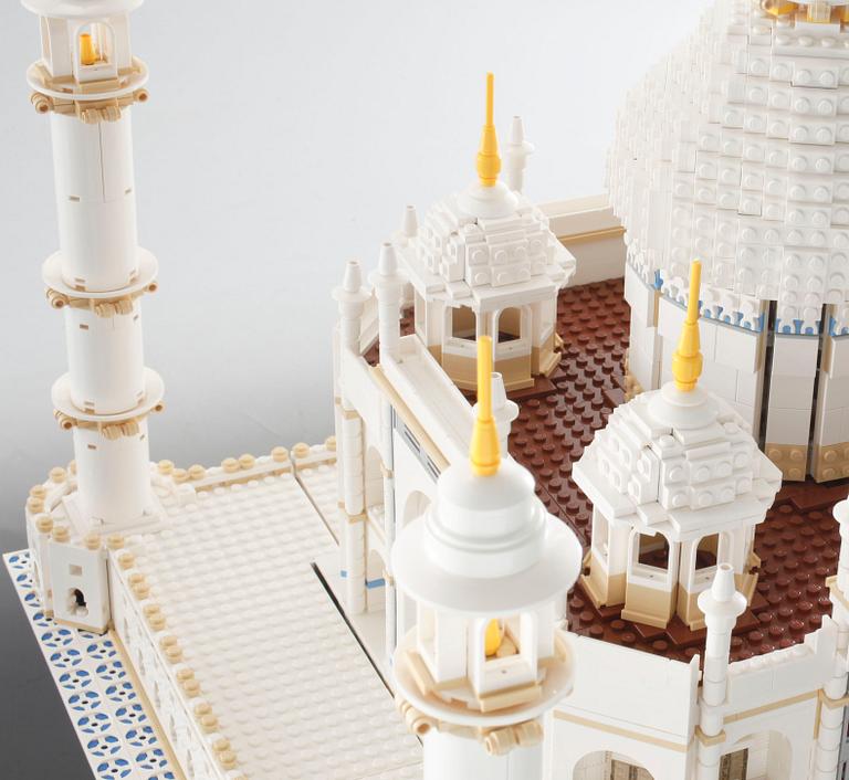 LEGO set "Taj Mahal" no 10189, with box and instructions, Denmark, 2008.