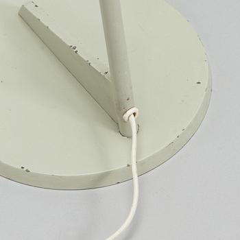 Lisa Johansson-Pape, lattiavalaisin, malli 30-001 Stockmann Orno 1900-luvun puoliväli.