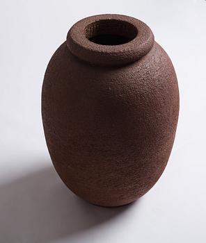 Gunnar Nylund, a large stoneware garden urn, Rörstrand, Sweden 1936.