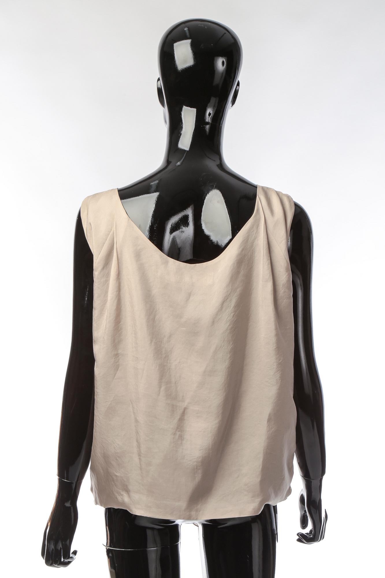 TOP, Marni.