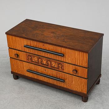 A Swedish Chest of drawers, 1920's/30's.