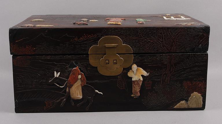 SKRIN, trä, Kina, 1900-tal.