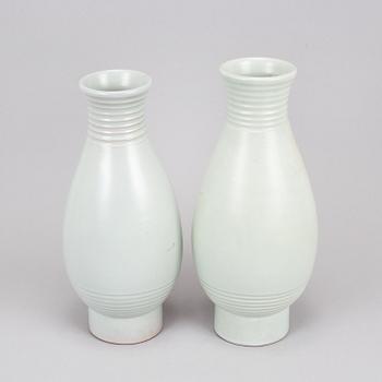 Ewald Dahlskog, two similar faiance vases,  Bo Fajans.