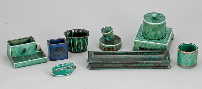 SKRIVBORDSSET, 7 delar, stengods, bl a "Argenta, Wilhelm Kåge, Gustavsberg.